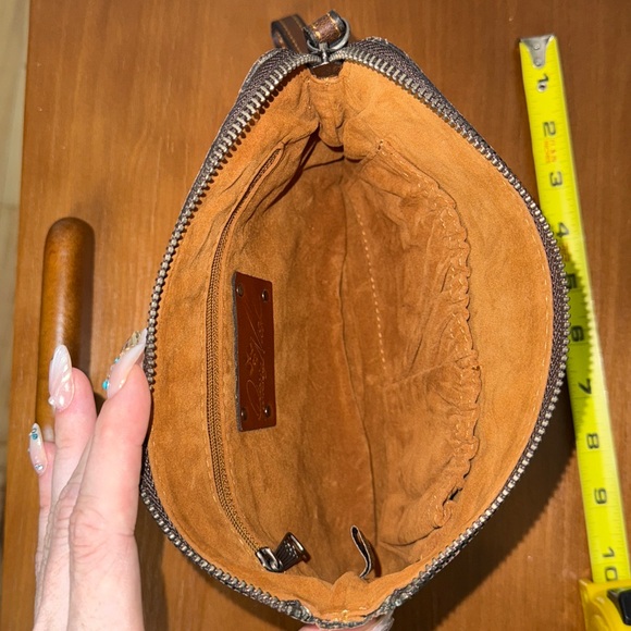 PATRICIA NASH Leather Cassini Mini Flower Meadows Print Medium Wristlet Clutch - Picture 8 of 11